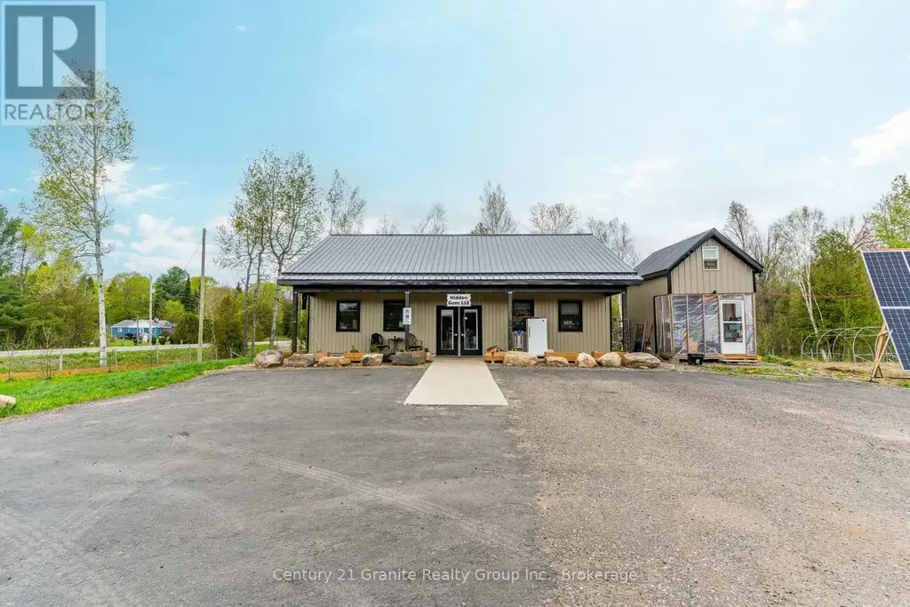 9734 Highway 118 W, Algonquin Highlands (Stanhope)